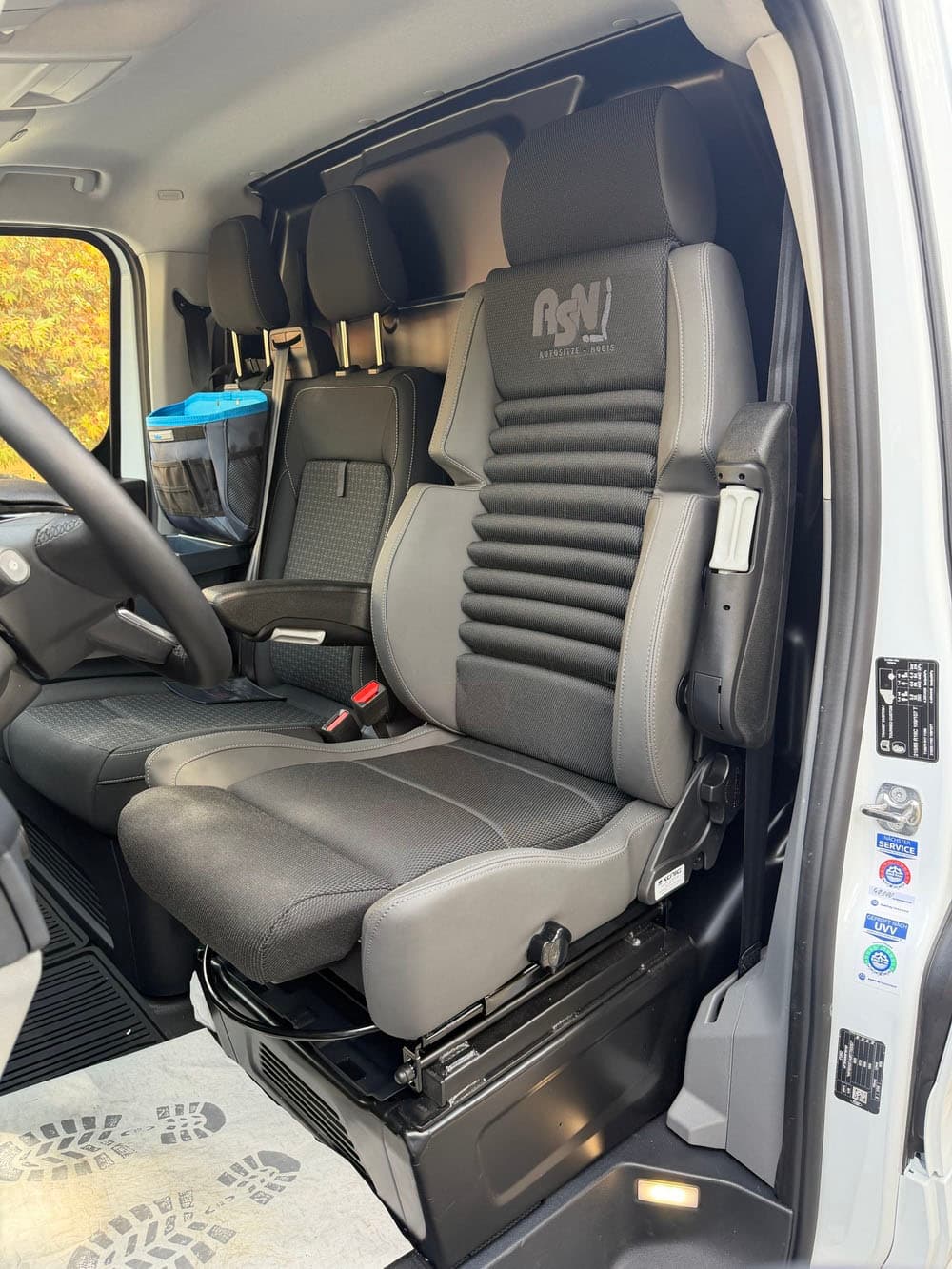 Ford Custom für Johnson Controls 