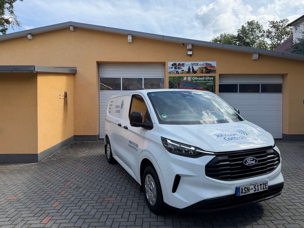 Ford Custom für Johnson Controls 
