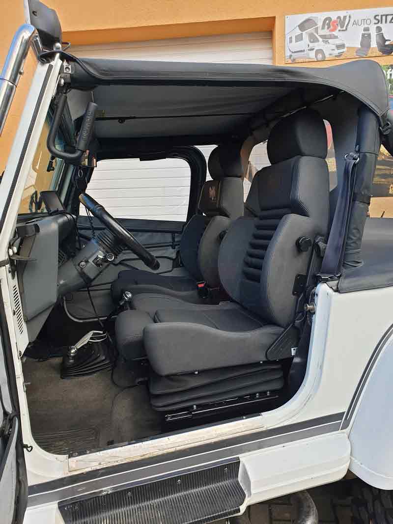 Jeep Wrangler YS