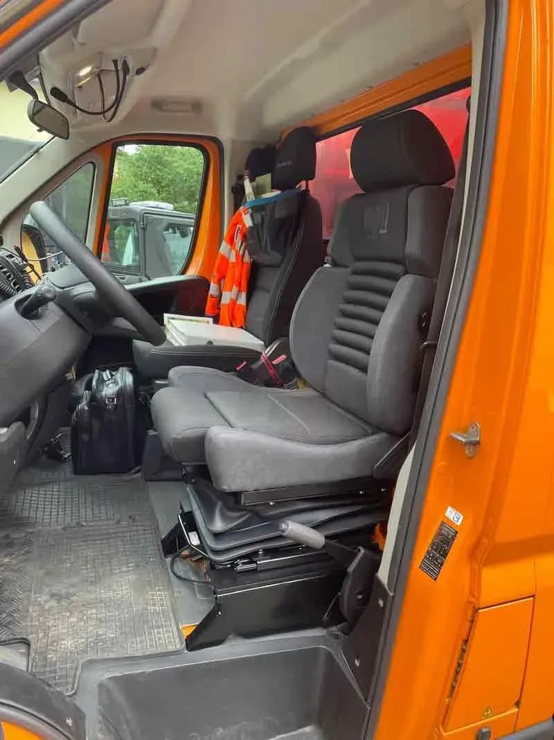 Kommunal‑LWS‑Sitze – Kommunalfahrzeugsitze für Hessen Mobil / Fiat Ducato Typ 250