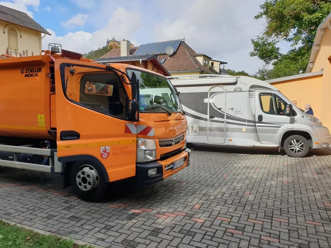 Müllfahrzeug – Mitsubishi FUSO Canter