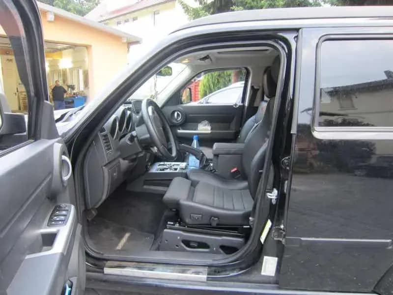 Dodge Nitro