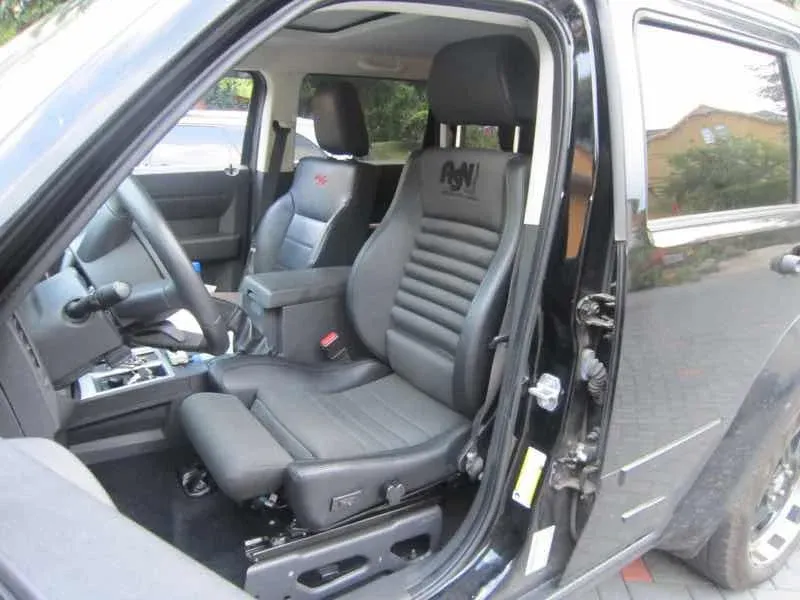 Dodge Nitro