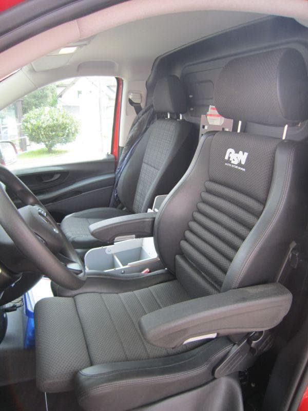 Mercedes Vito für Miele