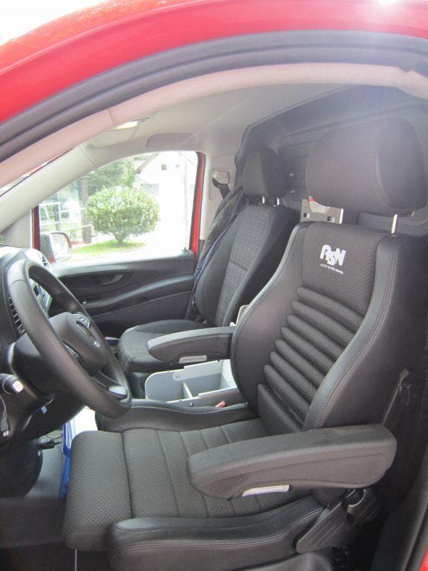 Mercedes Vito für Miele