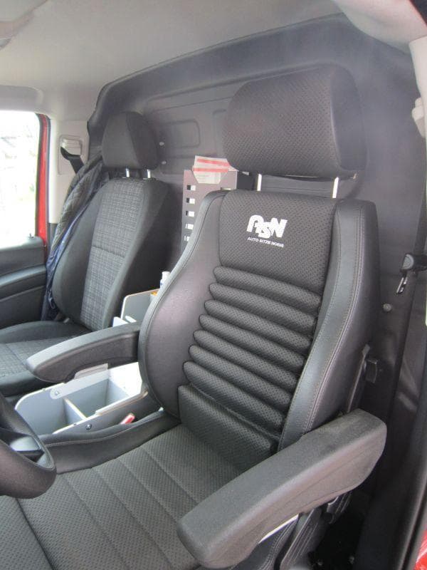 Mercedes Vito für Miele