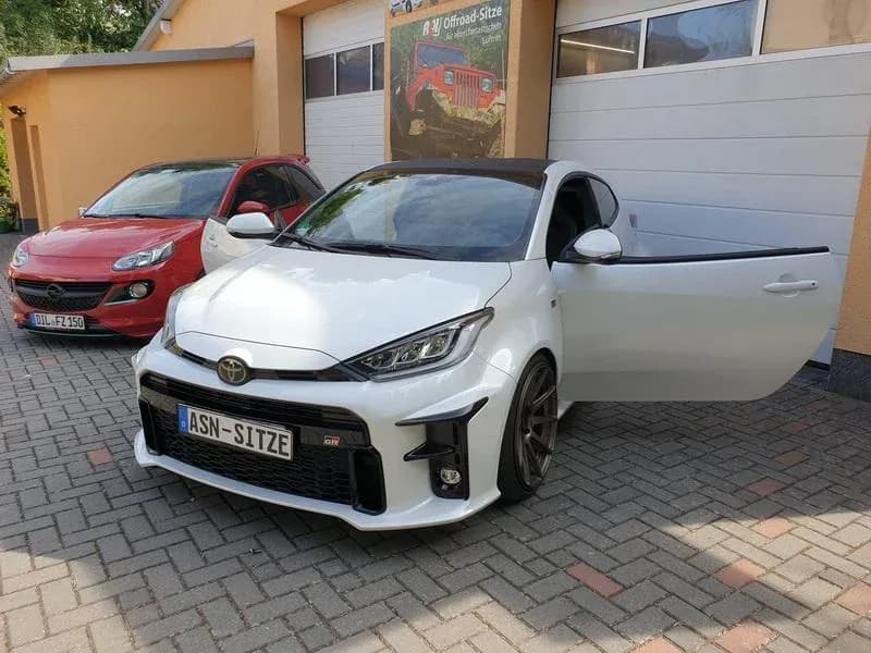 Toyota YARIS GR 40