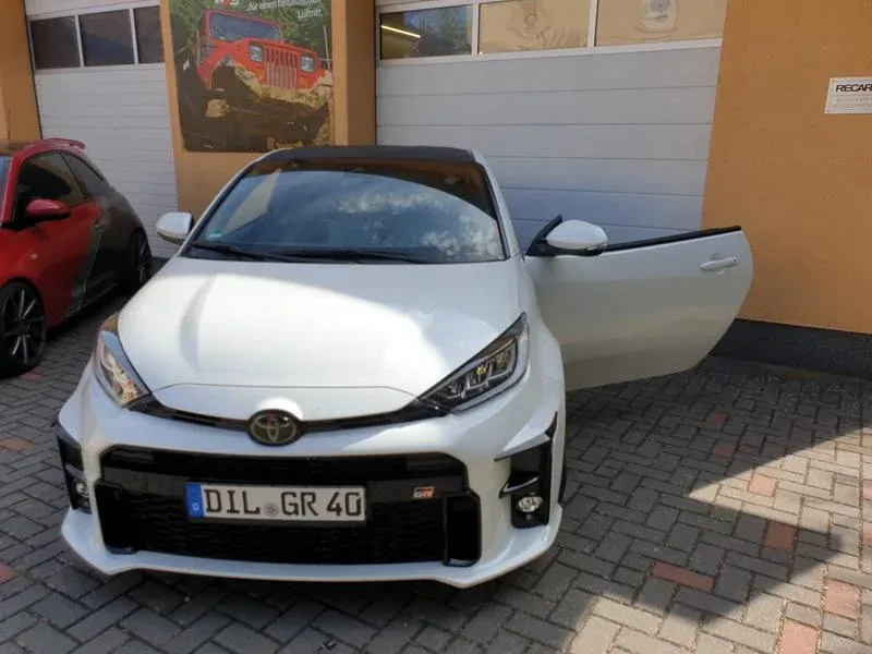 Toyota YARIS GR 40