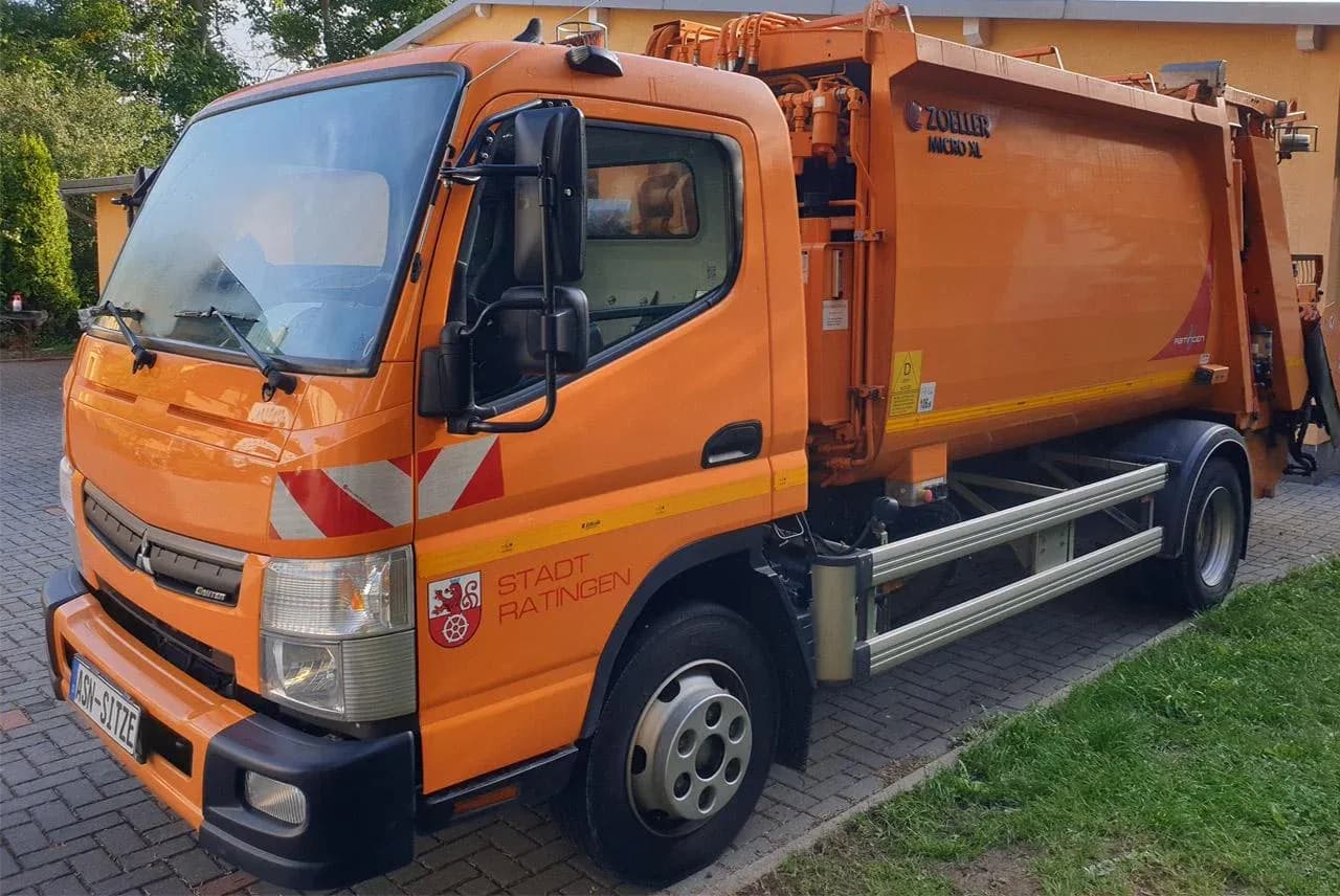 Müllfahrzeug – Mitsubishi FUSO Canter